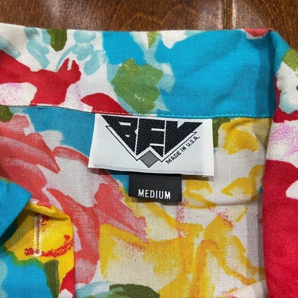 Bev Vintage Hawaiian Tropical Floral Multicolor Cotton Shirt Men's Size Medium - Picture 7 of 7